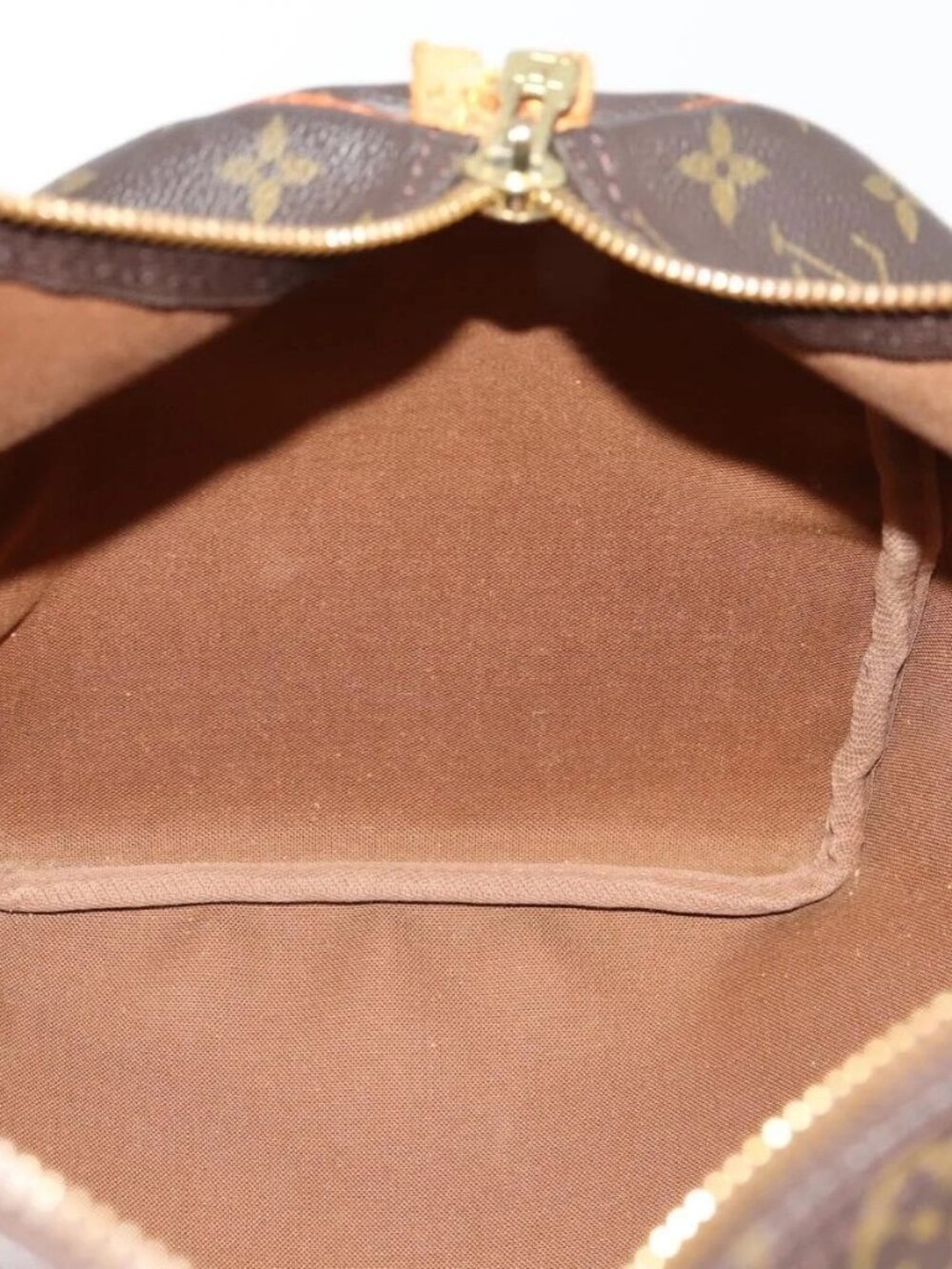LOUIS VUITTON Monogram Keepall 45 Boston Bag - Picture 12 of 16